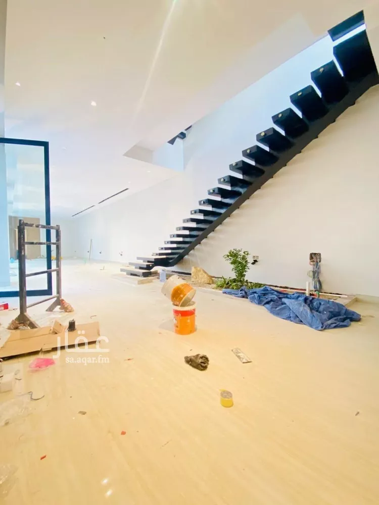 فيلا للبيع في شارع أبي العباس الصقلي, حي المهدية, مدينة الرياض, منطقة الرياض صورة 4