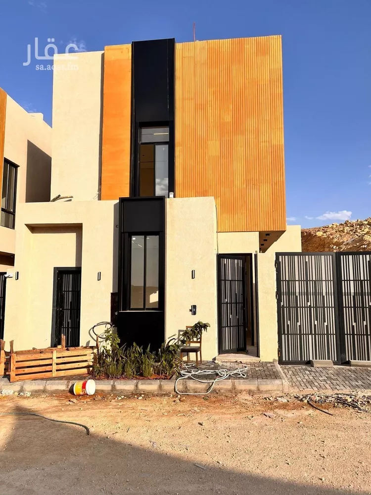Villa for Sale in Riyadh Al Mahdiyah