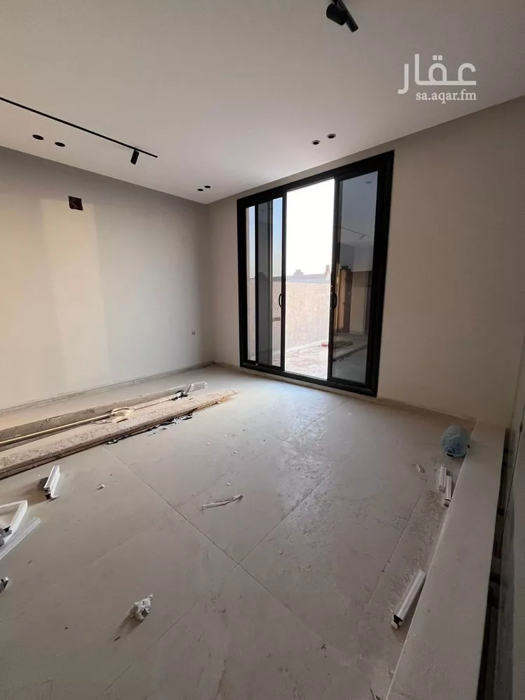 فيلا للبيع في شارع أحمد الكازروني, حي المهدية, مدينة الرياض, منطقة الرياض صورة 5