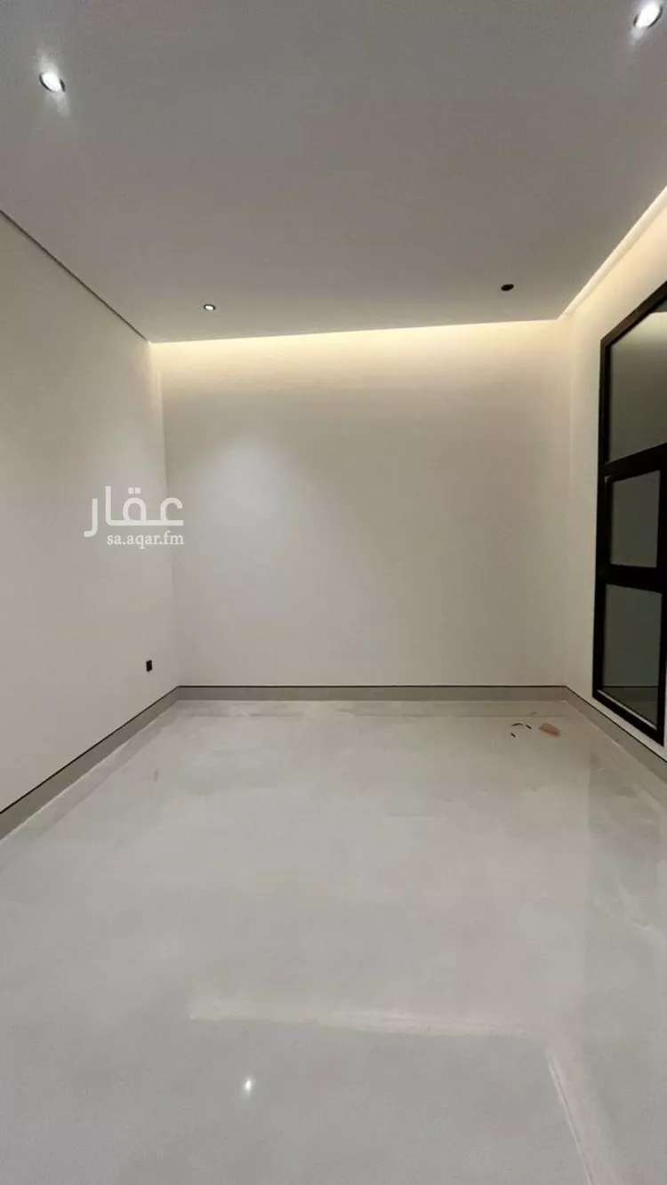 Villa for Sale in Riyadh Al Mahdiyah 23
