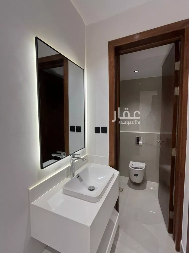 Villa for Sale in Riyadh Al Mahdiyah صورة 4