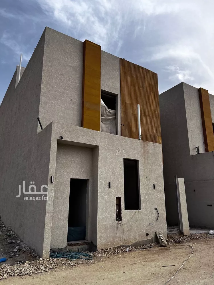 فيلا للبيع في شارع أبي الشيخ الأصبهاني, حي المهدية, مدينة الرياض, منطقة الرياض صورة 3