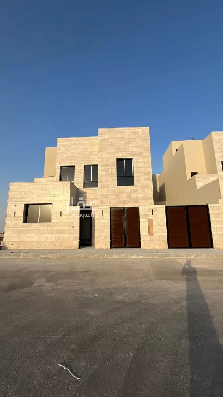 فيلا للبيع في شارع مصطفى بن محمد العروسي, حي المهدية, مدينة الرياض, منطقة الرياض