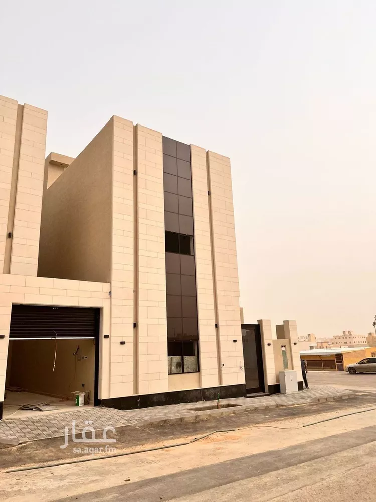 فيلا للبيع في شارع السيل الكبير, حي المهدية, مدينة الرياض, منطقة الرياض صورة 2