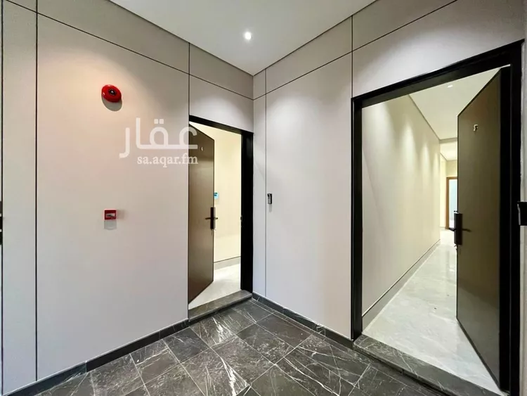 شقة للبيع في شارع أحمد بن الحسن الأنصاري, حي المهدية, مدينة الرياض, منطقة الرياض 6
