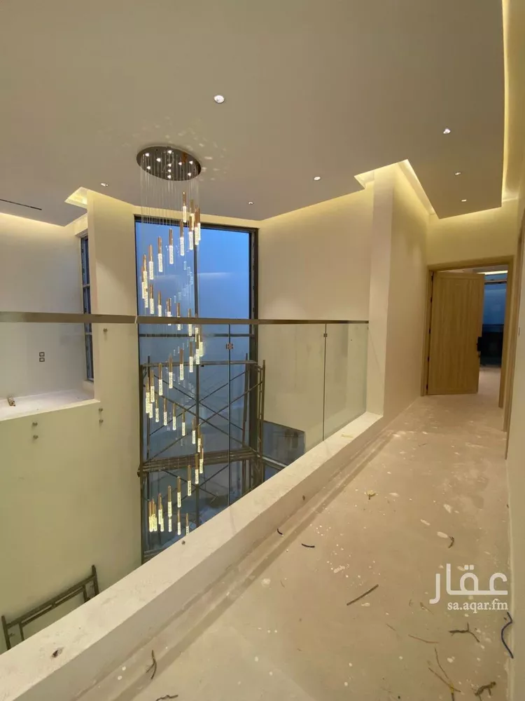 فيلا للبيع في شارع أحمد بن الحسن الأنصاري, حي المهدية, مدينة الرياض, منطقة الرياض صورة 3