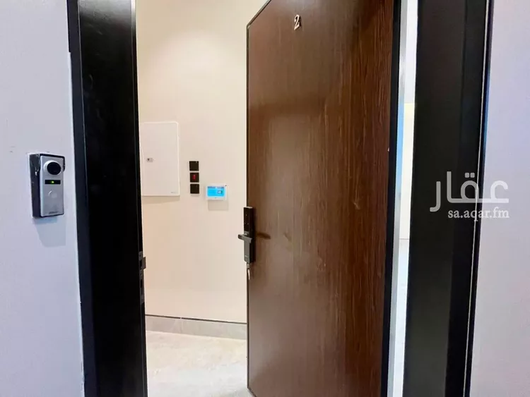 شقة للبيع في شارع أحمد بن الحسن الأنصاري, حي المهدية, مدينة الرياض, منطقة الرياض صورة 5
