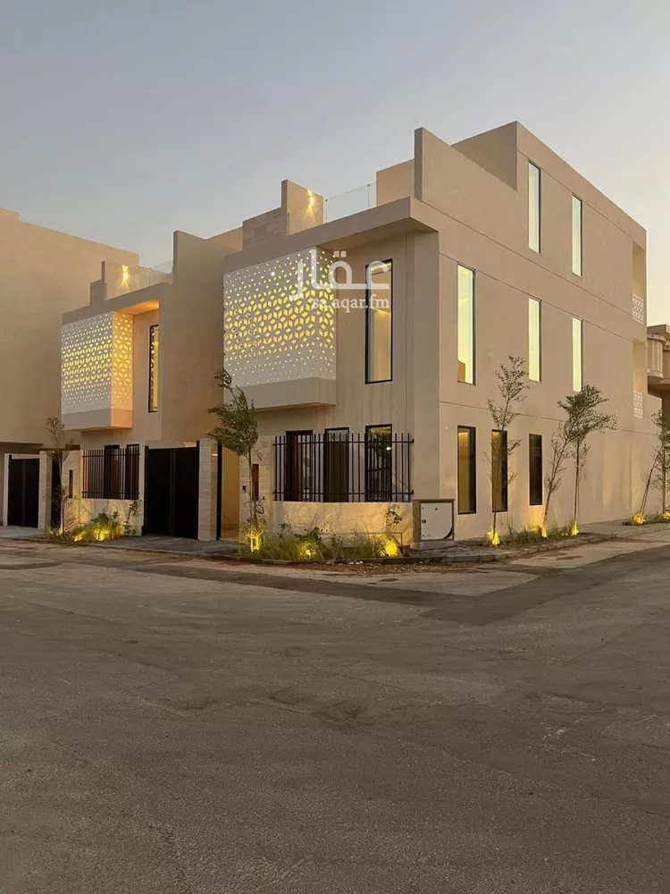 فيلا للبيع في شارع أحمد بن الحسن الأنصاري, حي المهدية, مدينة الرياض, منطقة الرياض صورة 3