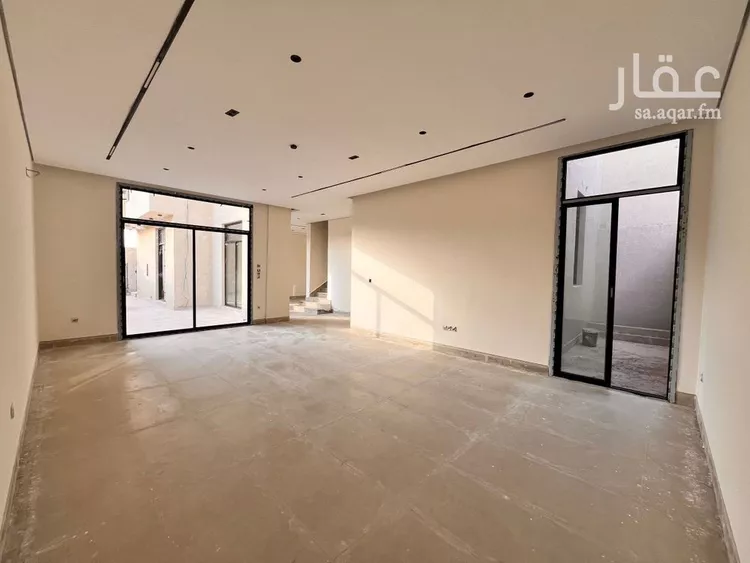 فيلا للبيع في شارع أبي الشيخ الأصبهاني, حي المهدية, مدينة الرياض, منطقة الرياض 9
