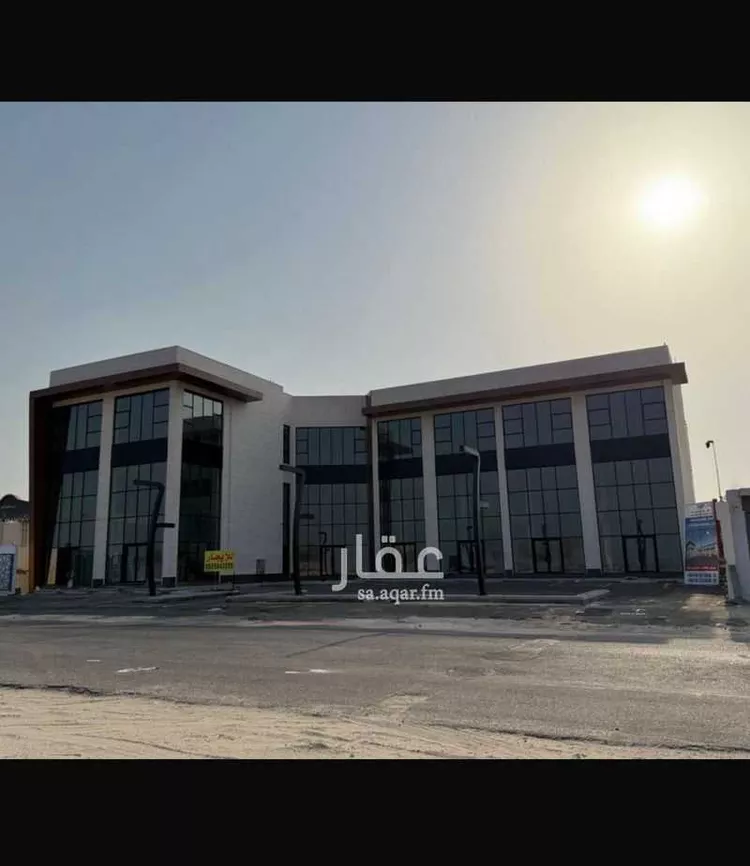 محل للإيجار في شارع الملك فهد ابن عبدالعزيز , حي الشراع, مدينة الخبر, المنطقة الشرقية