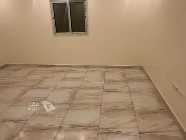 شقة للإيجار في شارع حريملاء, حي الحمراء, مدينة الخبر, المنطقة الشرقية 8