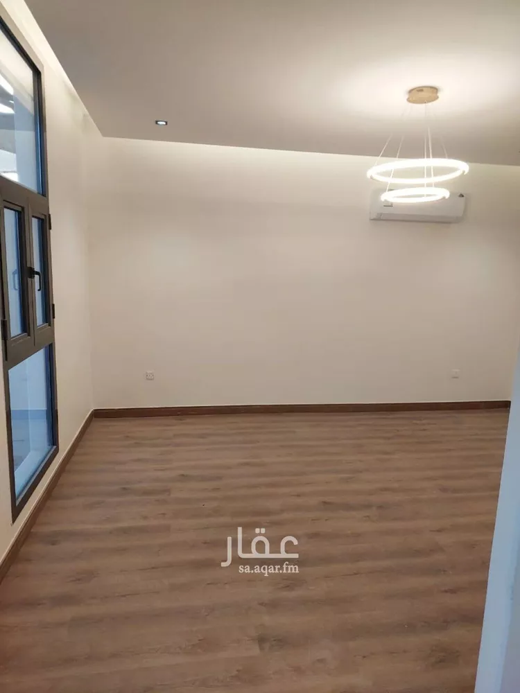 فيلا للبيع في شارع عبدالرحمن المالقي, حي مطار الملك خالد الدولي, مدينة الرياض, منطقة الرياض صورة 4