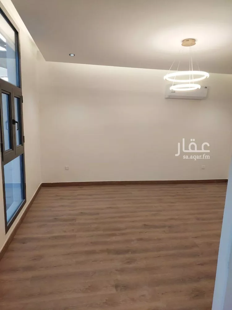 فيلا للإيجار في شارع عبدالرحمن المالقي, حي مطار الملك خالد الدولي, مدينة الرياض, منطقة الرياض صورة 4