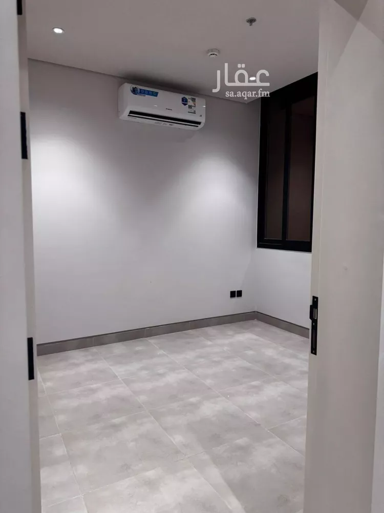 شقة للإيجار في شارع الحارث بن سليل, حي العارض, مدينة الرياض, منطقة الرياض صورة 2