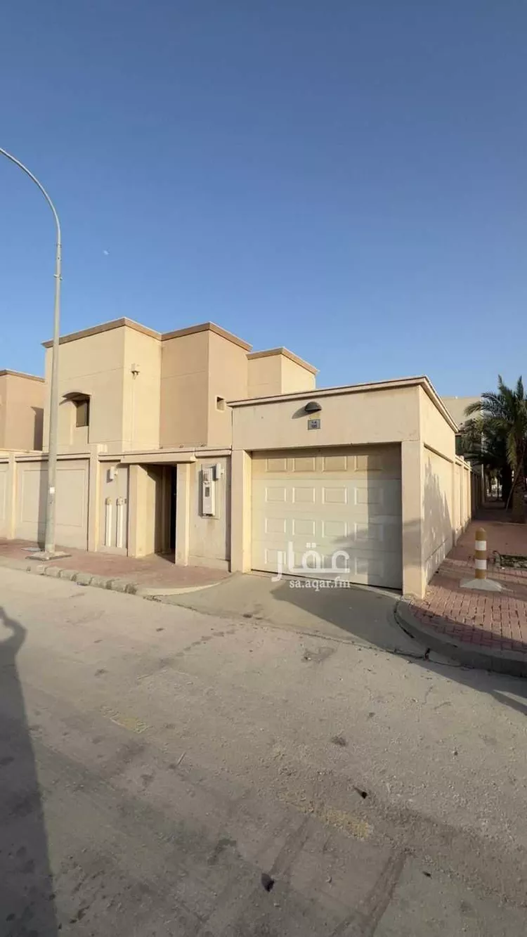 فيلا للبيع في شارع مدينه الجبيل الصناعيه 520, مدينة مدينه الجبيل الصناعيه, المنطقة الشرقية صورة 2