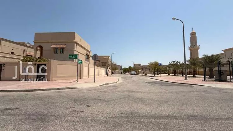 فيلا للبيع في شارع قربان, حي جلمودة, مدينة مدينه الجبيل الصناعيه, المنطقة الشرقية صورة 4