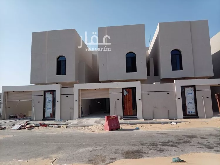فيلا للبيع في شارع الشهيله, حي الصواري, مدينة الخبر, المنطقة الشرقية 1 صورة