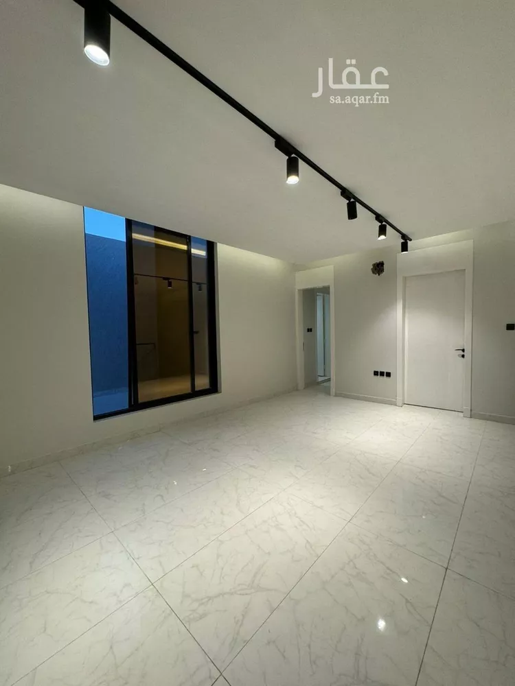 Villa for Sale in Al Khobar Al Amwaj 14