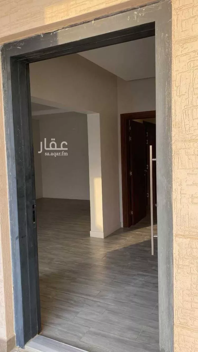 فيلا للإيجار في شارع ابن الجارود ، حي مطار الملك خالد الدولي ، الرياض ، منطقة الرياض صورة 4