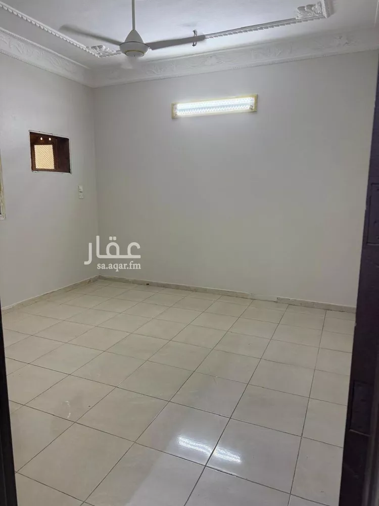 شقة للإيجار في شارع حرام الجهني, حي الصفاء, مدينة جازان, منطقة جازان صورة 3