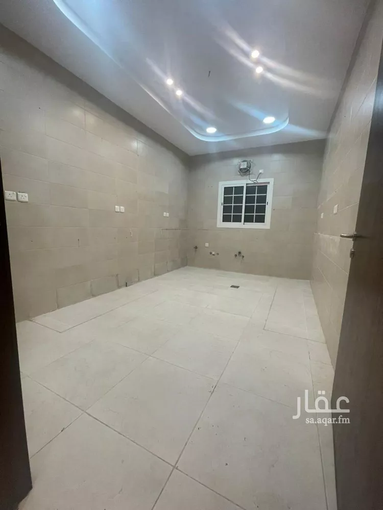 شقة للإيجار في شارع أبي الوفاء الرقي, حي الصواري, مدينة جدة, منطقة مكة المكرمة