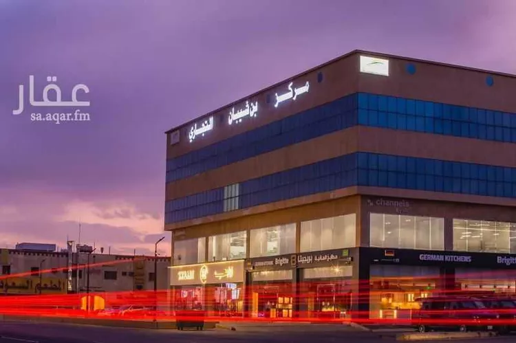 عمارة للإيجار في شارع طريق الملك فهد, حي تارة, مدينة خميس مشيط, منطقة عسير صورة 4