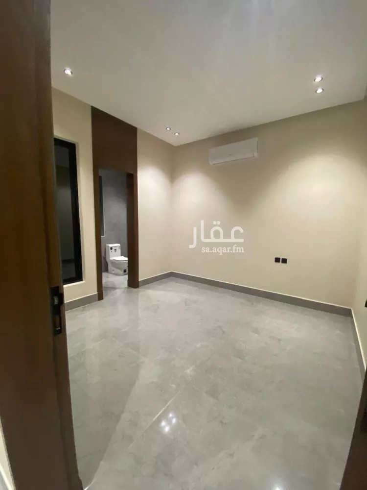 فيلا للإيجار في شارع إسماعيل بن أحمد بن الحسن, حي المهدية, مدينة الرياض, منطقة الرياض صورة 2
