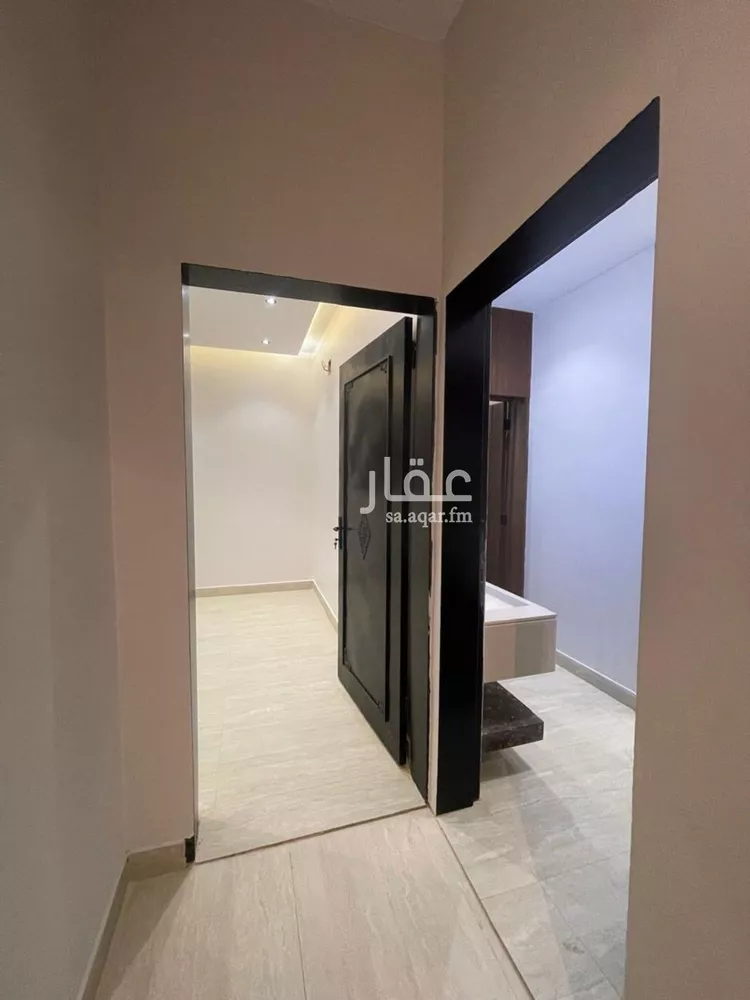 Floor for Rent in Riyadh Tuwaiq 8