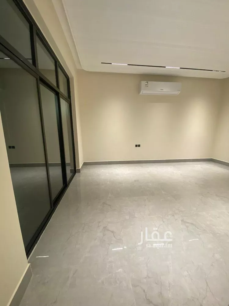 فيلا للإيجار في شارع إسماعيل بن أحمد بن الحسن, حي المهدية, مدينة الرياض, منطقة الرياض صورة 4