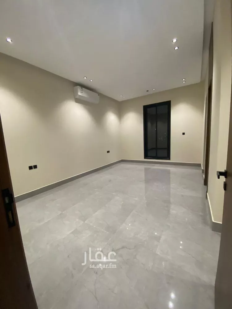 فيلا للإيجار في شارع إسماعيل بن أحمد بن الحسن, حي المهدية, مدينة الرياض, منطقة الرياض