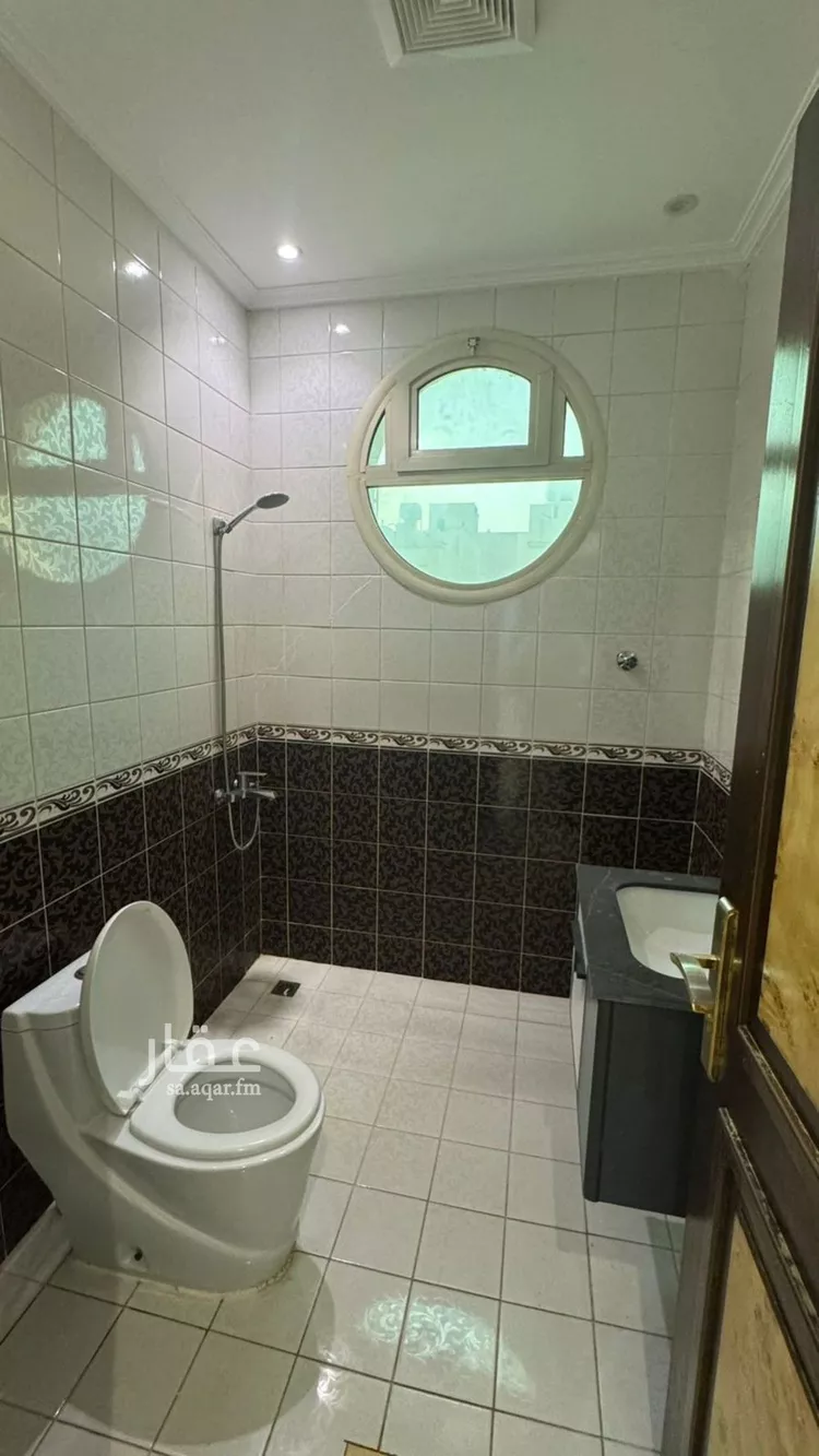 Floor for Rent in Riyadh Al Yasmin صورة 3