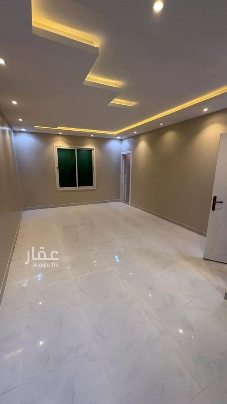 فيلا للإيجار في شارع إسماعيل بن أحمد بن الحسن, حي المهدية, مدينة الرياض, منطقة الرياض صورة 3