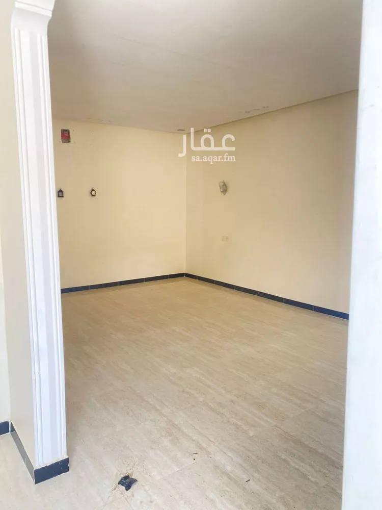 فيلا للإيجار في شارع طلحة الصالحاني, حي عكاظ, مدينة الرياض, منطقة الرياض صورة 4