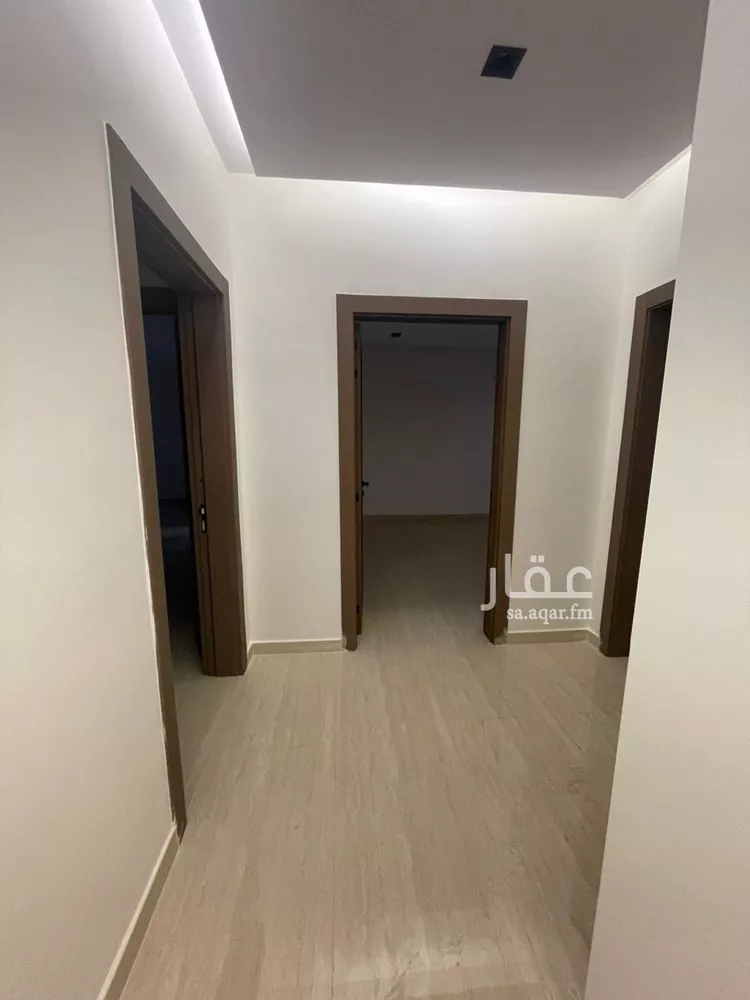 فيلا للإيجار في شارع طلحة الصالحاني, حي عكاظ, مدينة الرياض, منطقة الرياض صورة 3