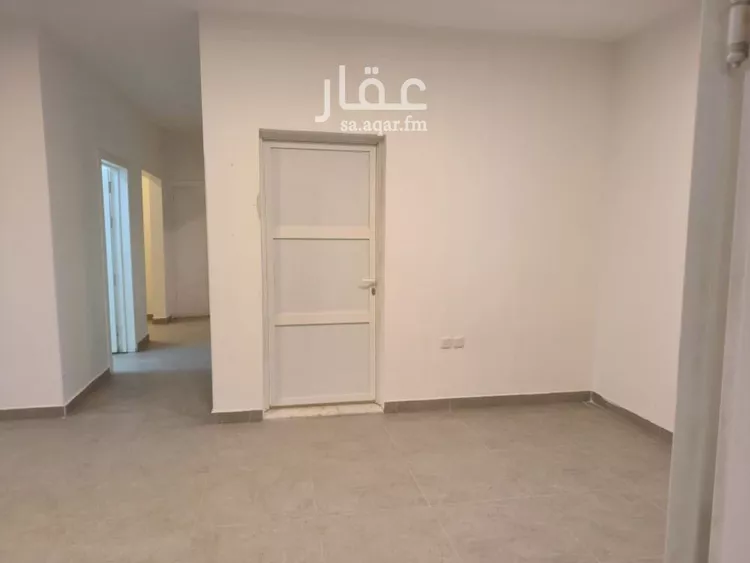 شقة للإيجار في شارع محمد بن أحمد الحجازي, حي المهدية, مدينة الرياض, منطقة الرياض 11