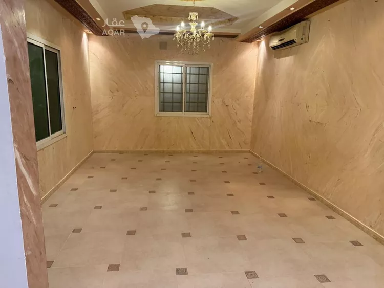 Floor for Rent in Riyadh Qurtubah 5