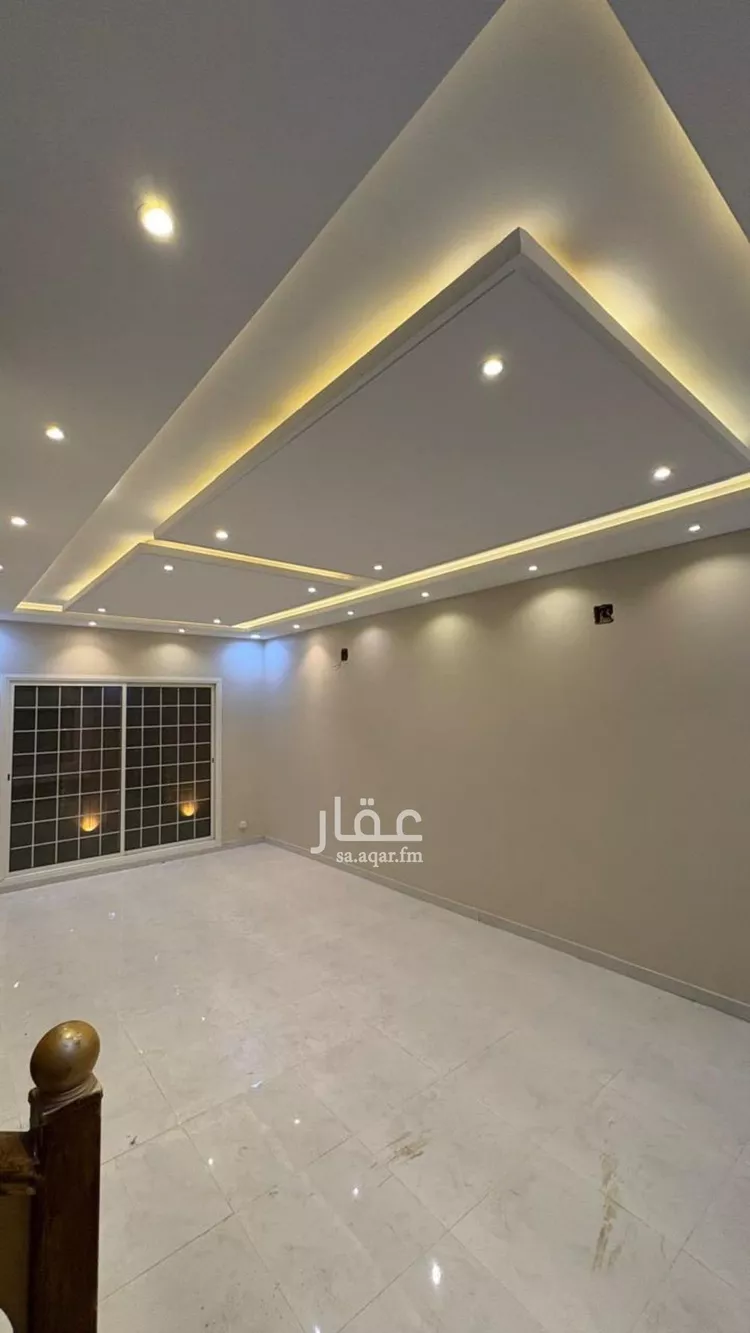 فيلا للإيجار في شارع إسماعيل بن أحمد بن الحسن, حي المهدية, مدينة الرياض, منطقة الرياض