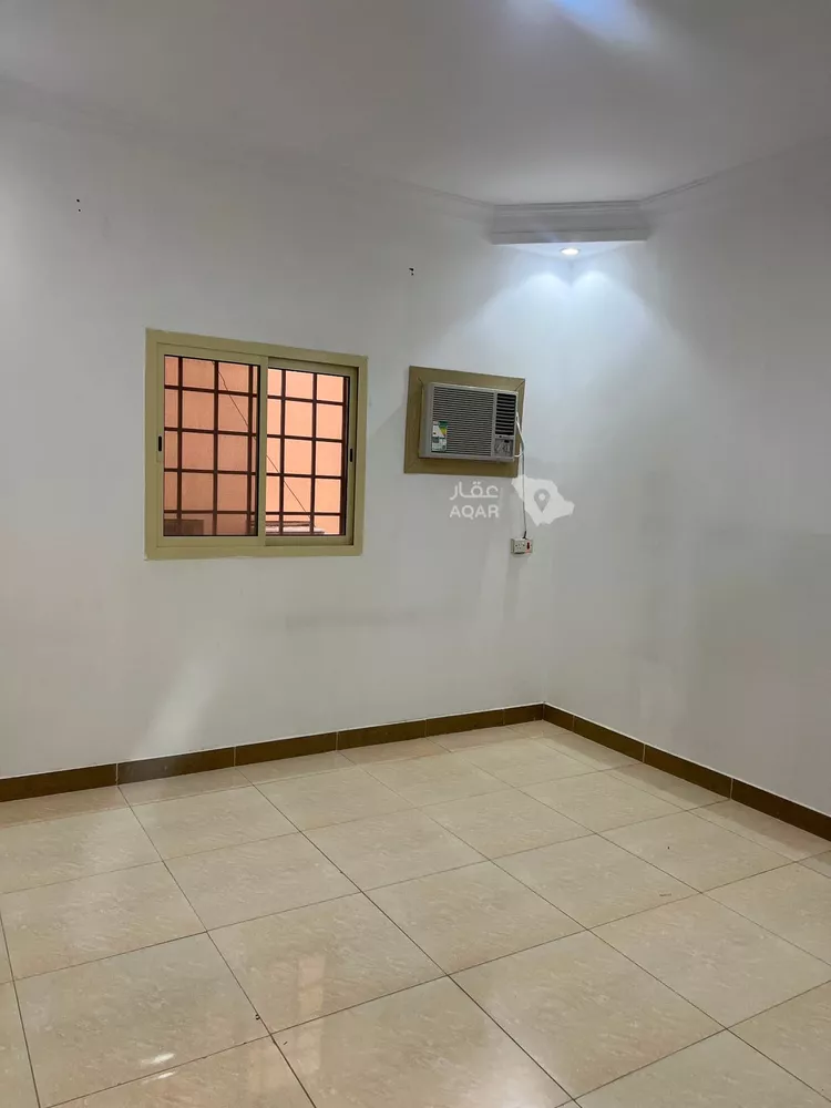 شقة للإيجار في شارع طريق الثمامة, حي المونسية, مدينة الرياض, منطقة الرياض 7