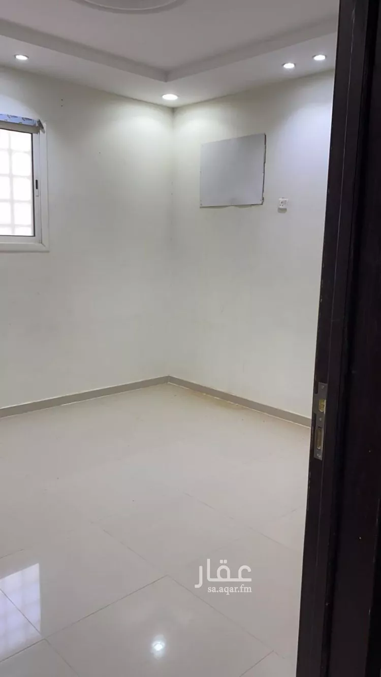 شقة للإيجار في شارع عمر الكردي, حي العوالي, مدينة الرياض, منطقة الرياض صورة 2