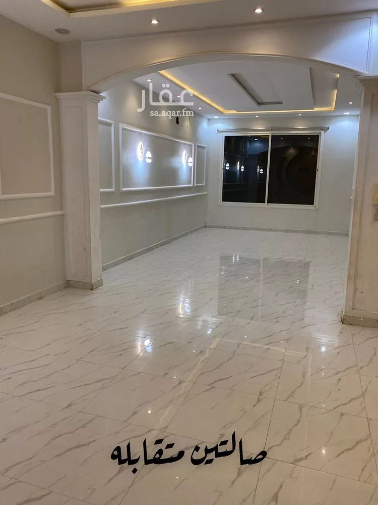 فيلا للإيجار في شارع طلحة الصالحاني, حي عكاظ, مدينة الرياض, منطقة الرياض