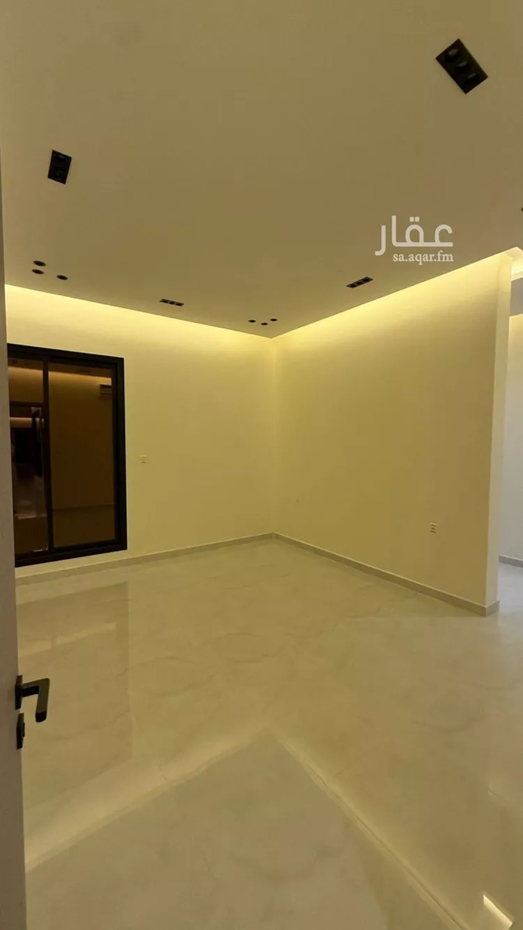 دور للإيجار في شارع عائذ بن ثعلبة, حي الملك فهد, مدينة الرياض, منطقة الرياض صورة 3