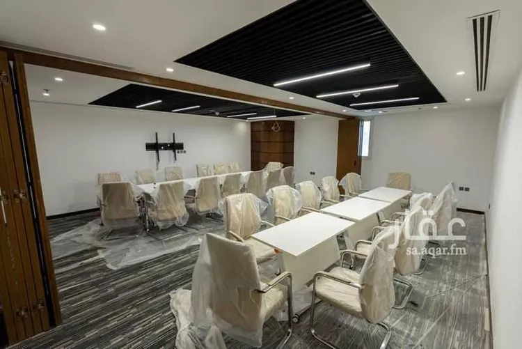 Commercial Office for Rent in Riyadh Al Malqa 13