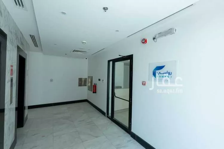 Commercial Office for Rent in Riyadh Al Malqa 15