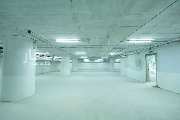 Commercial Office for Rent in Riyadh Al Malqa 23