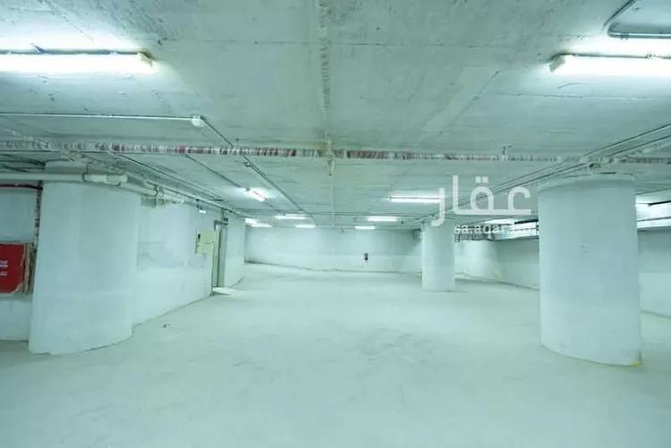 Commercial Office for Rent in Riyadh Al Malqa 22
