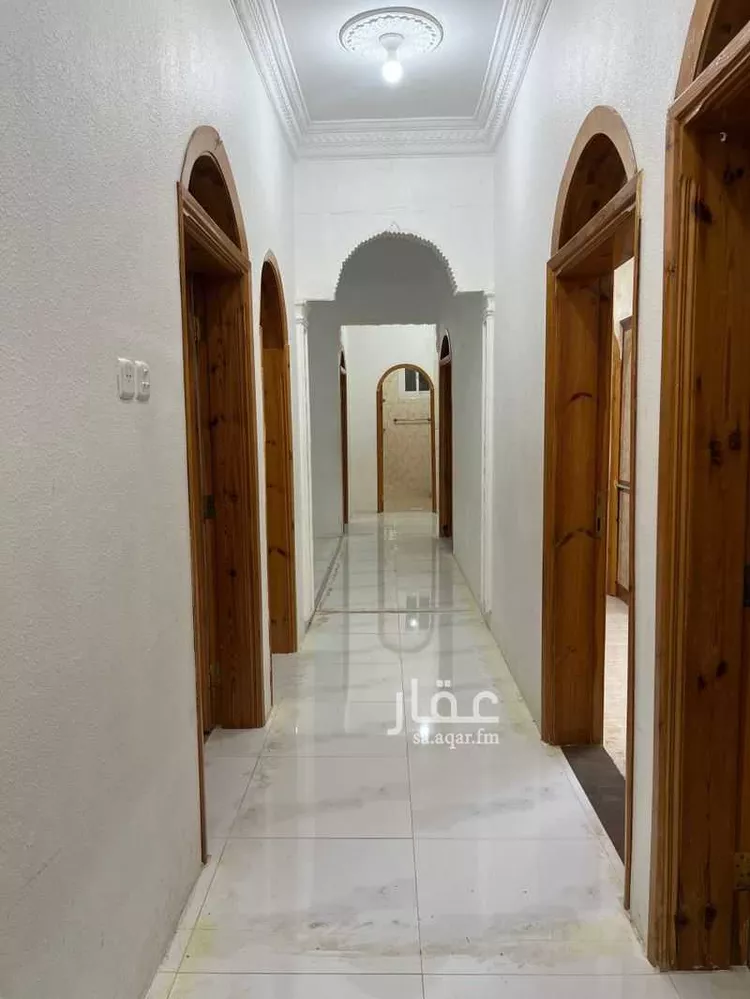 عمارة للإيجار في شارع الخليج, حي الخليج, مدينة أحد رفيدة, منطقة عسير صورة 3