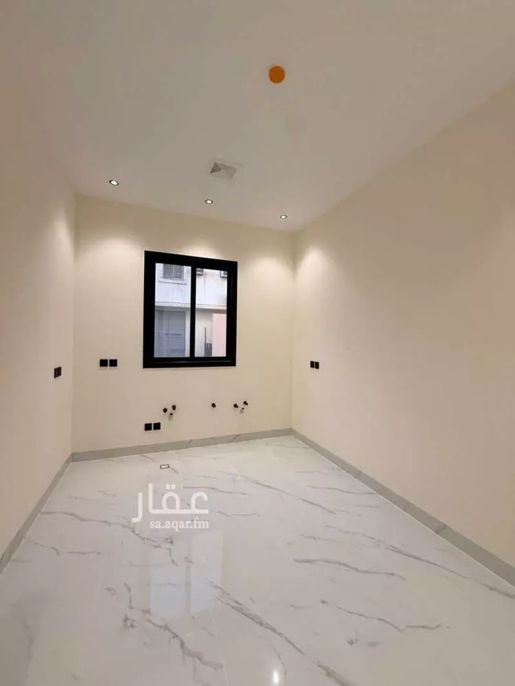 عمارة للبيع في شارع شقراء, حي ظهرة لبن, مدينة الرياض, منطقة الرياض صورة 2