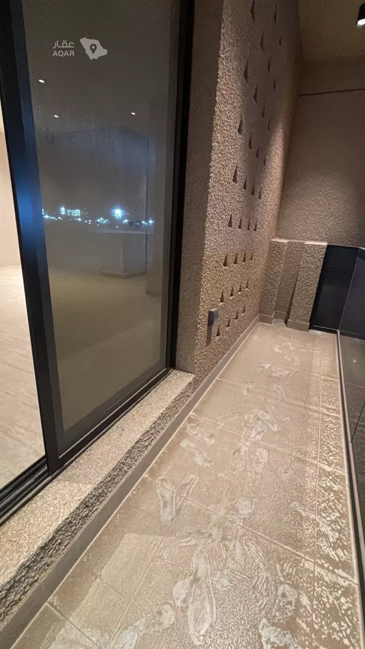 شقة للإيجار في شارع أحمد البرادعي, حي القيروان, مدينة الرياض, منطقة الرياض 16