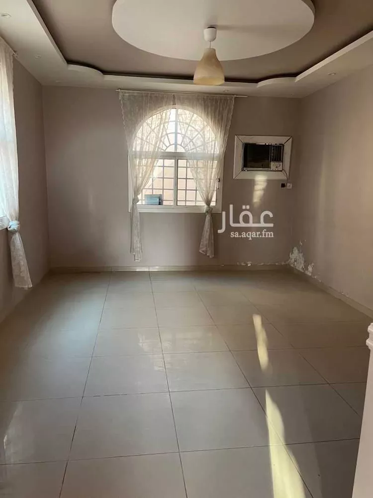فيلا للإيجار في شارع عبدالكبير الحرازي, حي الفاخرية, مدينة عنيزة, منطقة القصيم 7