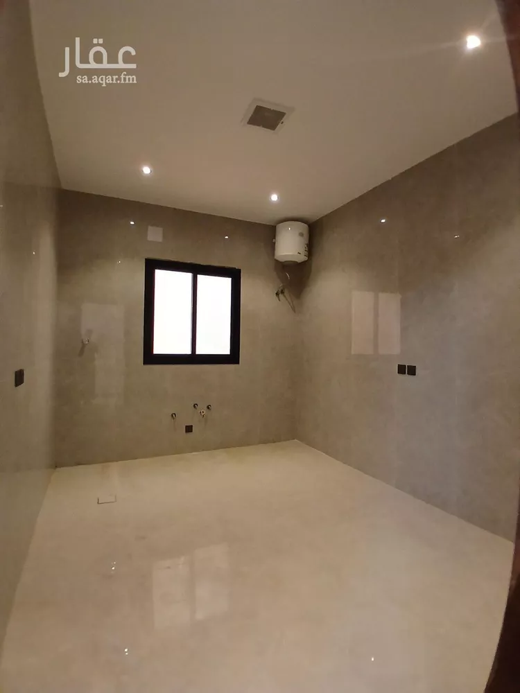 دور للبيع في شارع الضوء, حي الرمال, مدينة الرياض, منطقة الرياض صورة 2